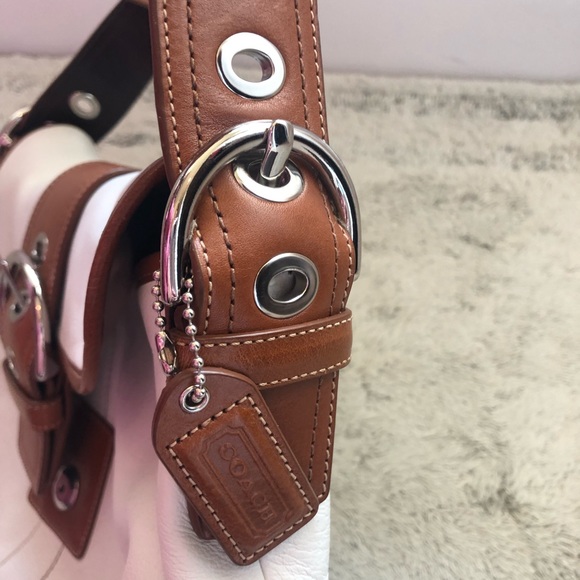 Coach purse - Picture 4 of 4